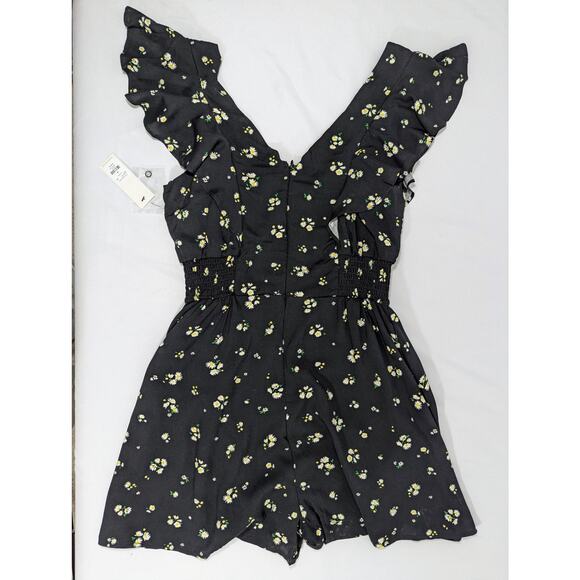 NWT Flutter Sleeve Romper Women's Medium Black - Picture 7 of 9